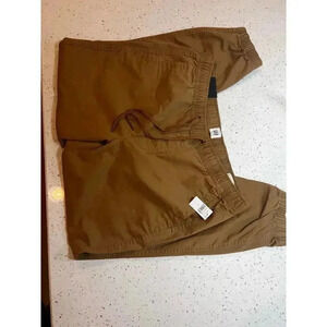 Gap essential jogger gap flex NWT tan large